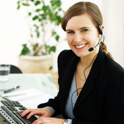 A disaster restoration customer service expert in Staten Island manning the phones